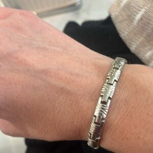 Silver etched link bracelet